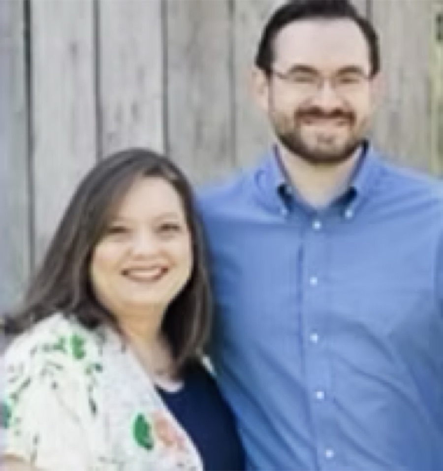 Ryan and Melissa Overfelt